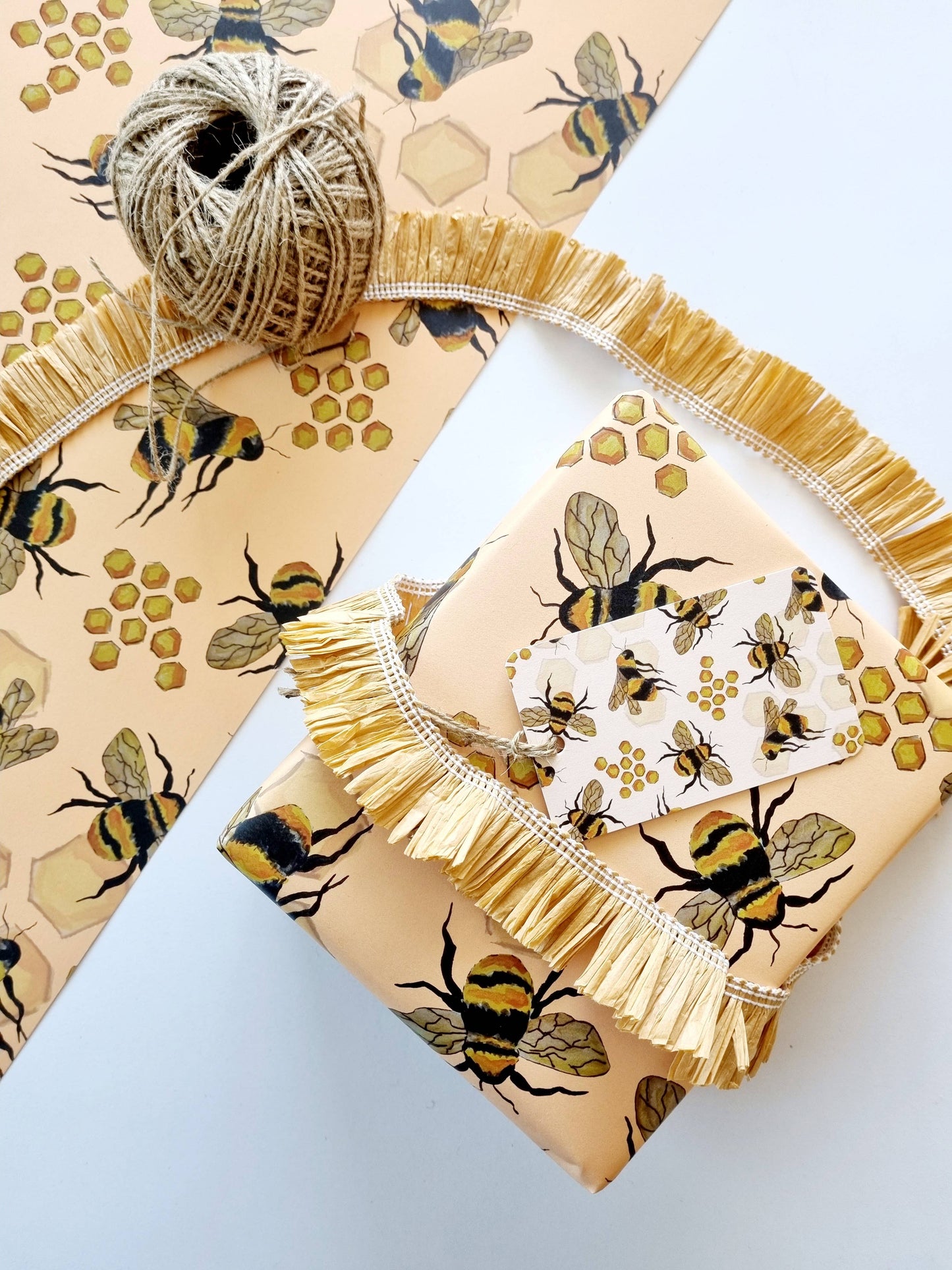 Wrapping Paper / Honey Bee