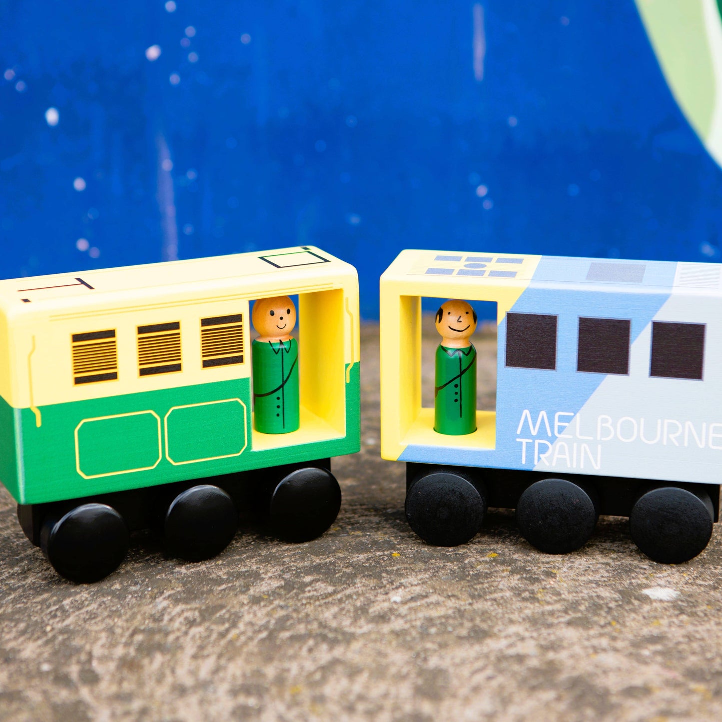 Melbourne Train (Mid Size)