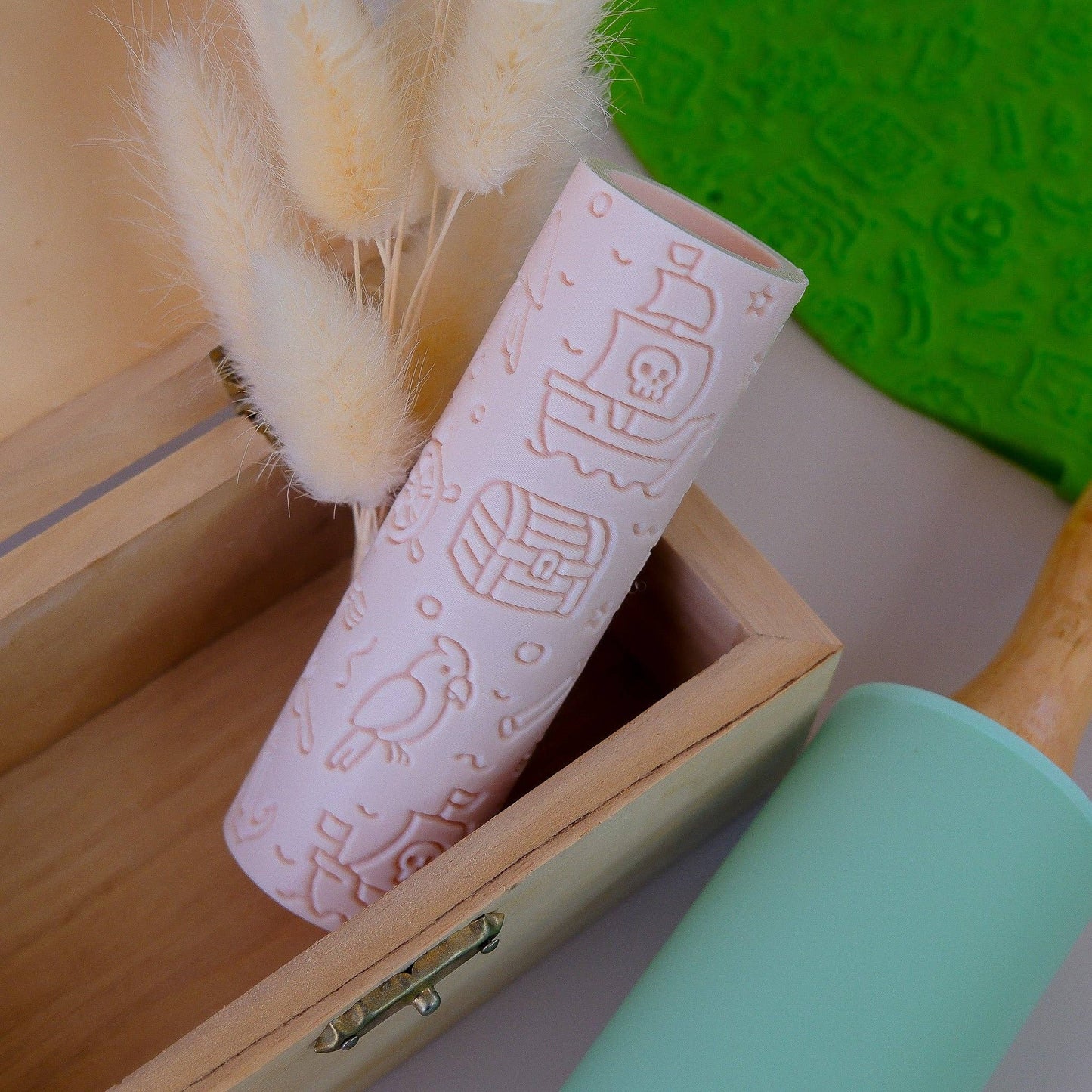 Eco Textured Roller | Pirate