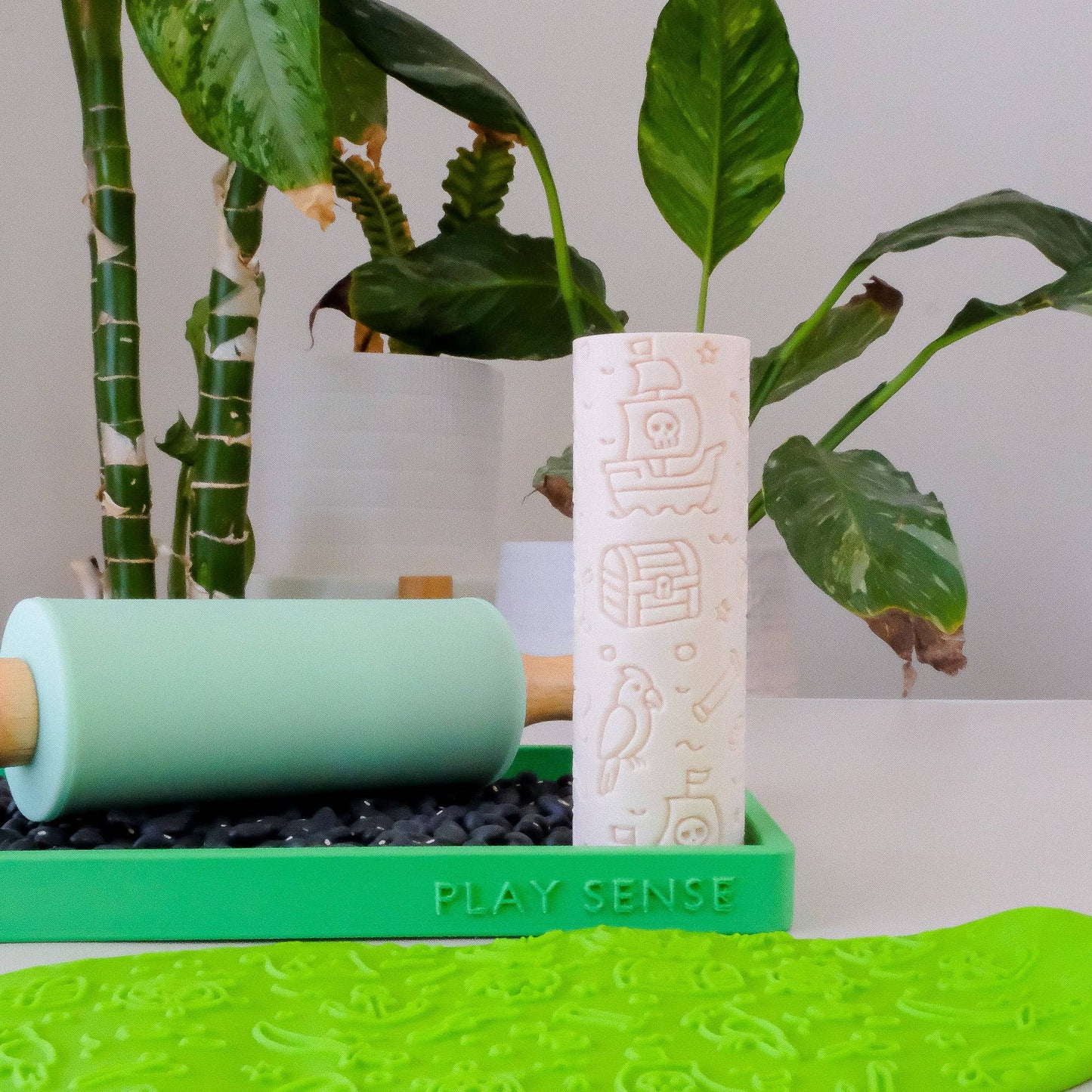 Eco Textured Roller | Pirate
