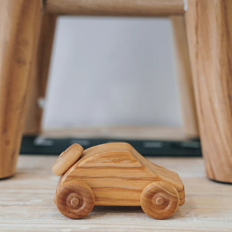Telleby Debresk Small Wooden Car