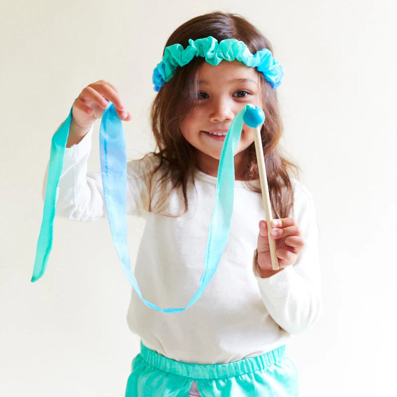 Silk Streamer
